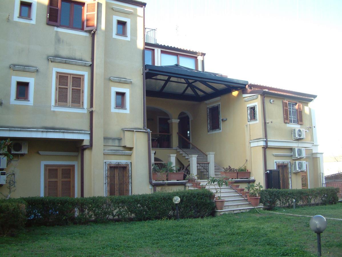 Bed and Breakfast La Dimora Del Borgo Бельведере-Мариттимо Экстерьер фото